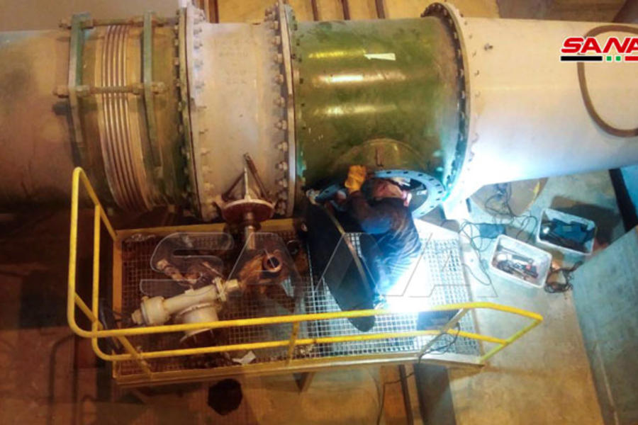 Técnicos sirios efectúan mantenimiento de Planta Eléctrica Al-Zara (Foto: SANA)