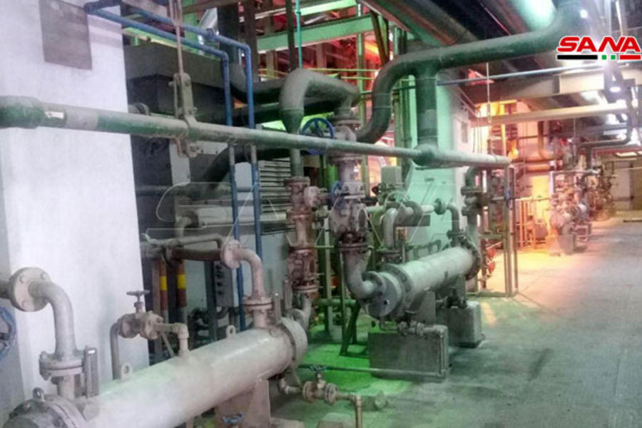 Técnicos sirios efectúan mantenimiento de Planta Eléctrica Al-Zara (Foto: SANA)