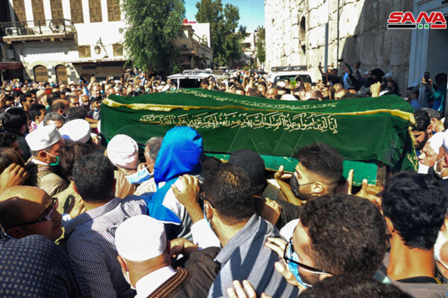 Procesión fúnebre del Mufti de Damasco y la provincia, en las calles de la capital siria (Foto: SANA)