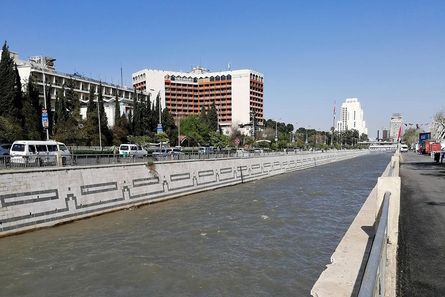 El río Barada cruza Damasco de oeste a este (Foto: Pablo Sapag M.)