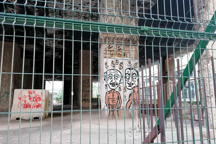Políticos ridiculizados en los muros de Beirut (Foto: Pablo Sapag M.)