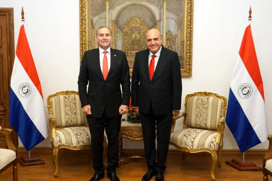 El Dr. Sami Salameh, fue recibido por el Sr. Julio Cesar Arriola, Ministro de Relaciones Exteriores de Paraguay (Foto: Cancillería Paraguay)