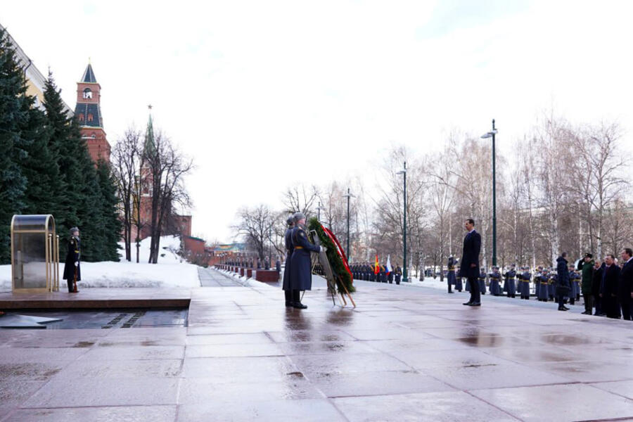 Ofrenda floral del presidente de Siria en la Tumba del Soldado Desconocido | Moscú, Marzo 15, 2023 (Foto: Presidencia Siria)