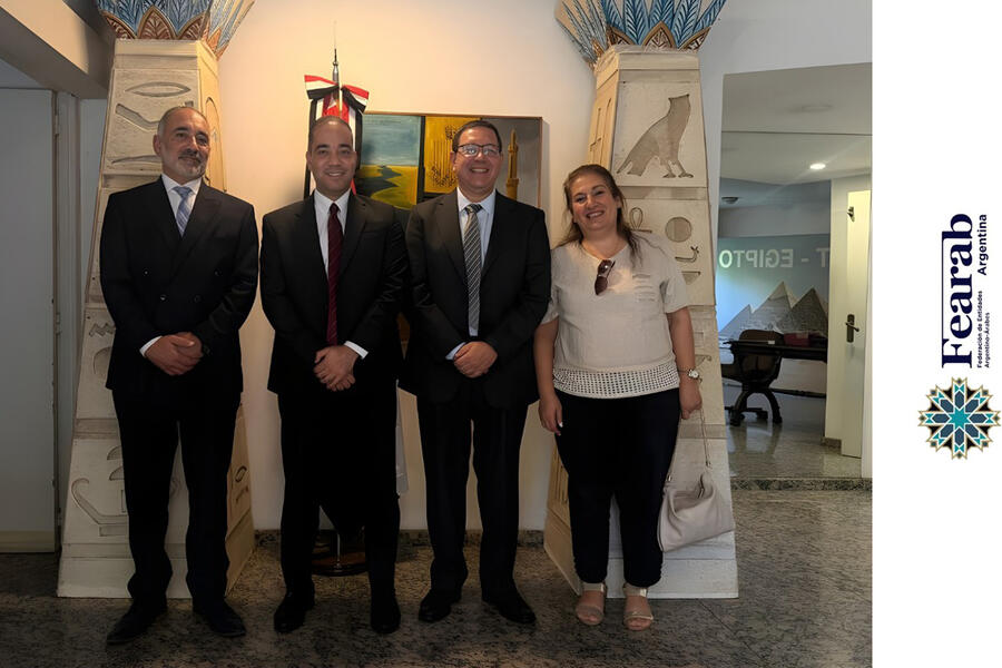 Directivos visitaron la Embajada de la República Árabe de Egipto (Foto: Fearab Argentina)