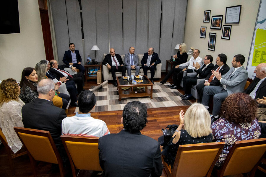 El Sr. Intendente de Concepción, Dr. Alejandro Molinuevo, recibe en audiencia al Sr. Embajador de Siria | Abril 27, 2024 (Foto: Intendencia SMT)