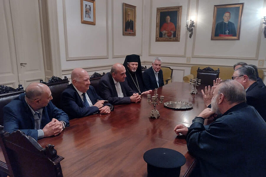 El Sr. Embajador visitó al Sr. Arzobispo Metropolitano de Rosario, Monseñor Eduardo Martín (Julio 25, 2024)