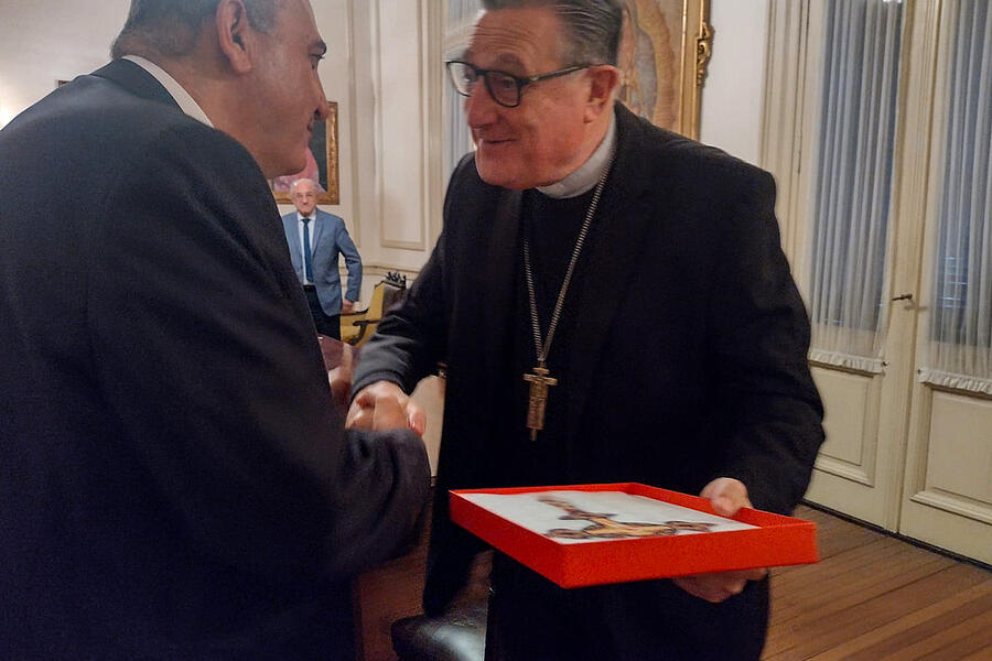 El Sr. Embajador visitó al Sr. Arzobispo Metropolitano de Rosario, Monseñor Eduardo Martín (Julio 25, 2024)