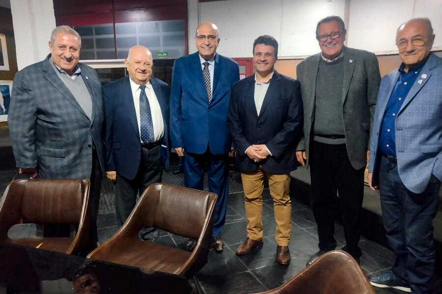 El Sr. Embajador visitó y se reunió con autoridades de la Sociedad Libanesa (Julio 24, 2024)