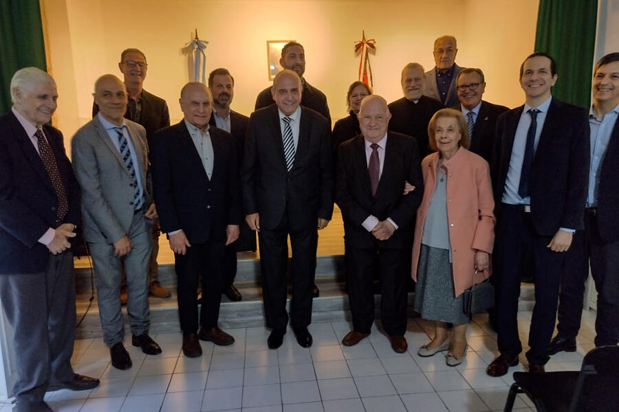 El Sr. Embajador visitó el Centro Cultural Árabe y recibió los saludos de directivos de entidades hermanas de la ciudad y la provincia de Santa Fe (Julio 26, 2024)