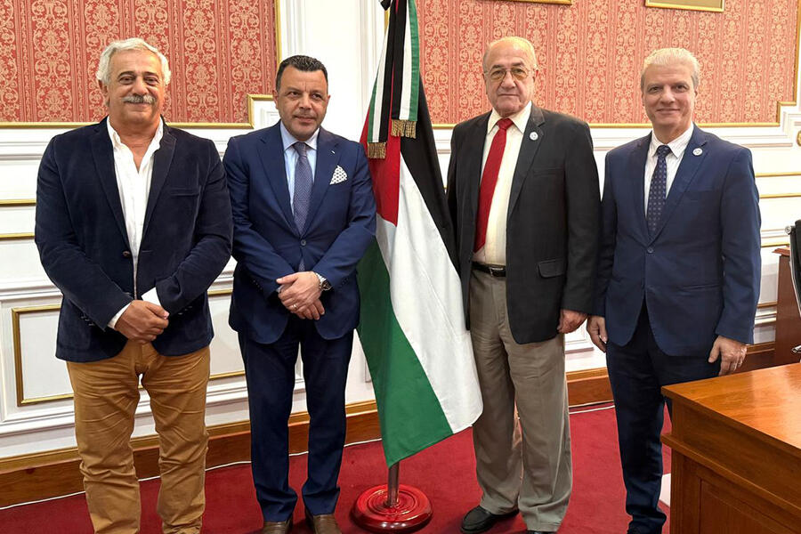 El Sr. Jefe de Misión del Estado de Palestina, Dr. Riyad al-Halabi, recibió a los directivos del CSLBA