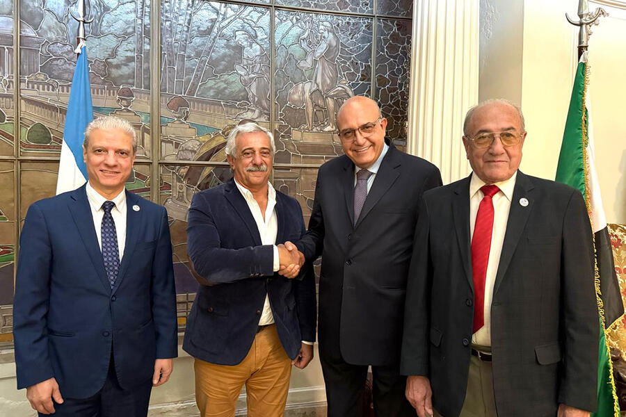 El Sr. Embajador de la República Árabe Siria, S.E. Sami Salameh, recibió a los directivos del CSLBA