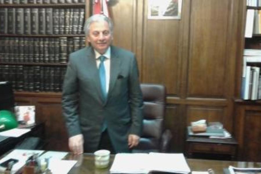 Embajador de Líbano en Argentina, Antonio Andary, en su despacho