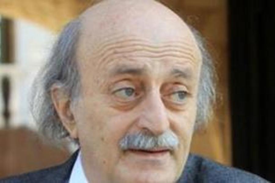 Jumblat insta a unir fuerzas para enfrentar la situación regional