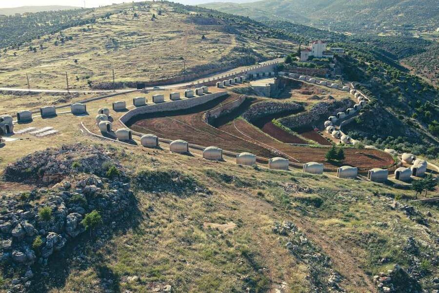 Construyen en Líbano el rosario más grande del mundo