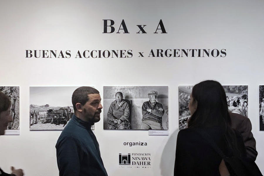 Conversatorio con el Padre Diego Canale en la muestra “Semillas de Esperanza”