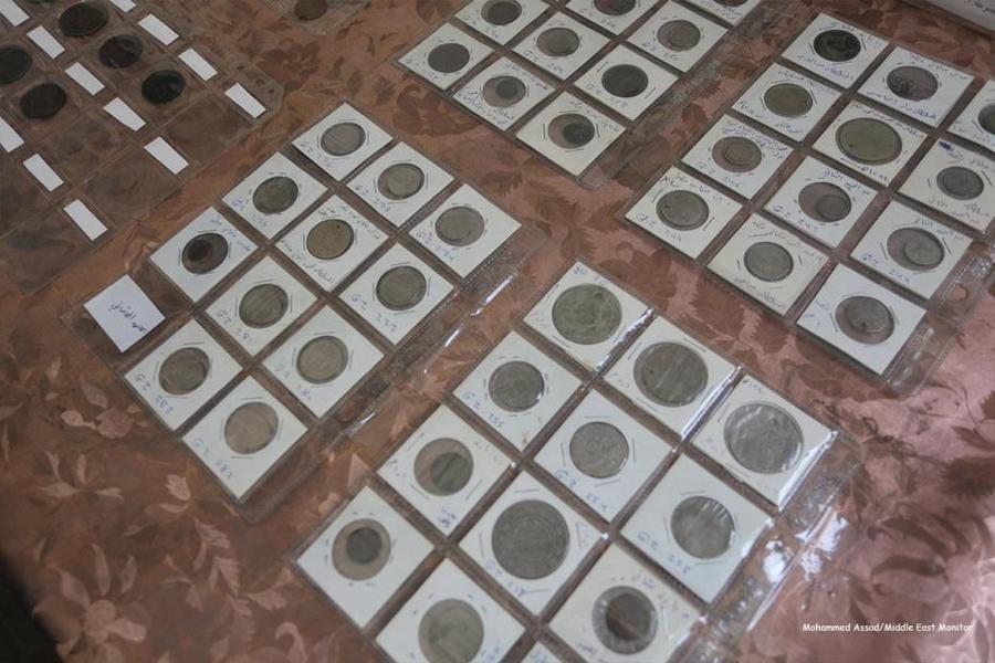 La historia de Palestina a través de antiguos sellos postales y monedas 
