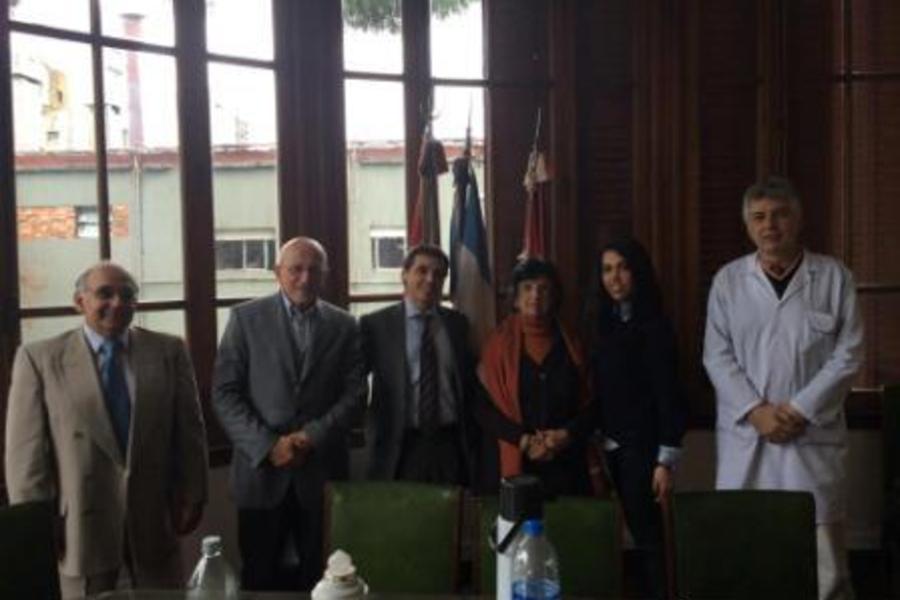Miembros de la Comisión Directiva del HSL presentes en la charla con el Diario Sirio Libanés
