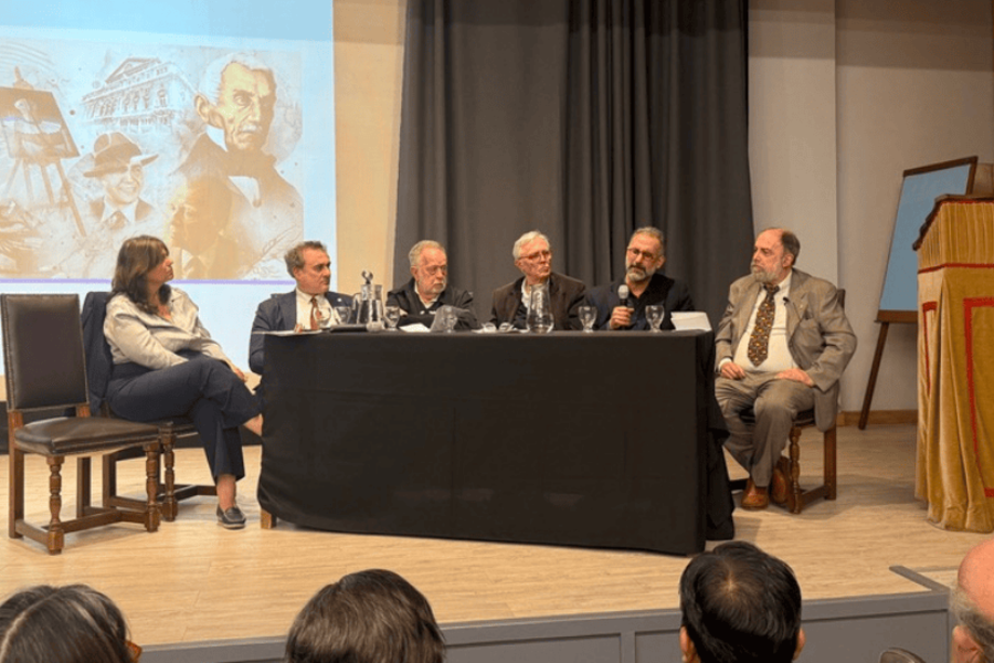 Ricardo Elía presentó en Buenos Aires el libro “El Mundo del Islam”