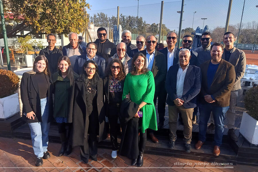 Almuerzo con diplomáticos en el Club Sirio Libanés