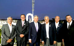 De izq. a der: Claudio De Bas, Ricardo Nazer, Embajador Andary, Adib Attie, Yaoudat Brahim y Salvador Jaef.