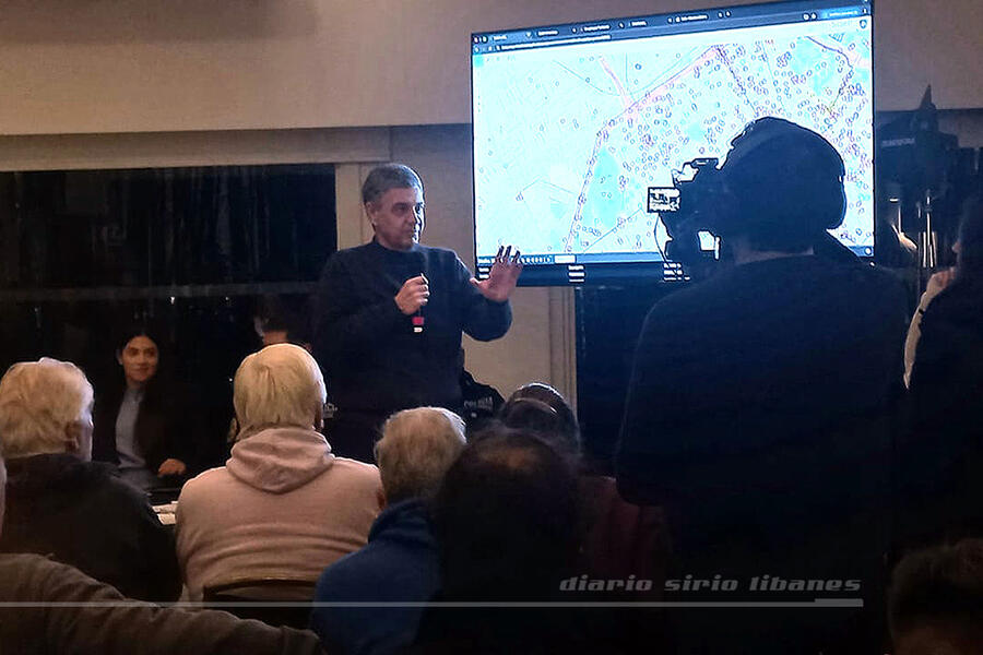 El Jefe de Gobierno porteño sostuvo encuentro con vecinos en el Club Sirio Libanés