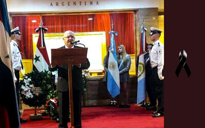El Dr. Jorge Abdelmalek, Cónsul Honorario de la República Árabe Siria en Santa Fe, disertando en el acto por el 73º Aniversario de la Independencia de Siria | Abril 27, 2019 (Foto: Consulado de Siria en Santa Fe) El Dr. Jorge Abdelmalek, Cónsul Honorario de la República Árabe Siria en Santa Fe, disertando en el acto por el 73º Aniversario de la Independencia de Siria | Abril 27, 2019 (Foto: Consulado de Siria en Santa Fe)