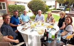El Ing. Sami Roumieh, su sra. esposa, y el Sr. Embajador de Siria, Dr. Sami Salameh, fueron recibidos por Yaoudat Brahim y Simoun Hajal y sus señoras esposas